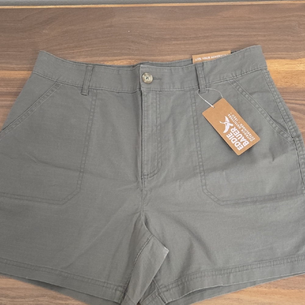 Eddie Bauer Women's Gray Cargo Shorts